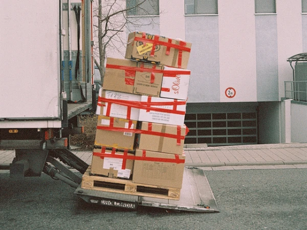 Изображение к статье: Изобретен робот-грузчик с чувствами