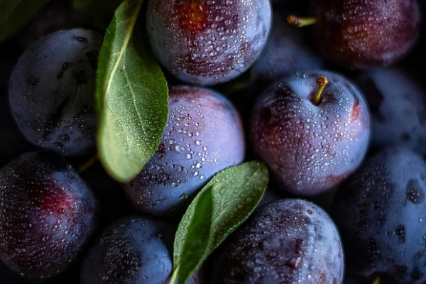 Изображение к статье: Назван запускающий работу кишечника фрукт