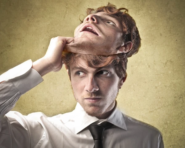 Изображение к статье: «Детекторы лжи»: 5 признаков, которые выдают обманщика лучше слов