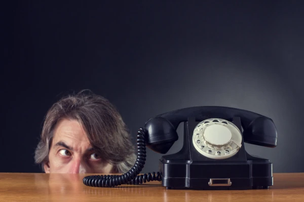 Изображение к статье: Телефонофобия: 7 способов преодолеть страх телефонных звонков
