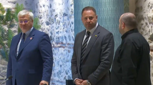 В Стамбуле прошла трехсторонняя встреча по Украине