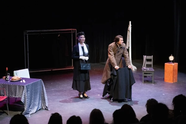 Изображение к статье: «Жизнь печальна, жизнь прекрасна»: в Риге сыграют спектакль к 125-летию Владимира Набокова