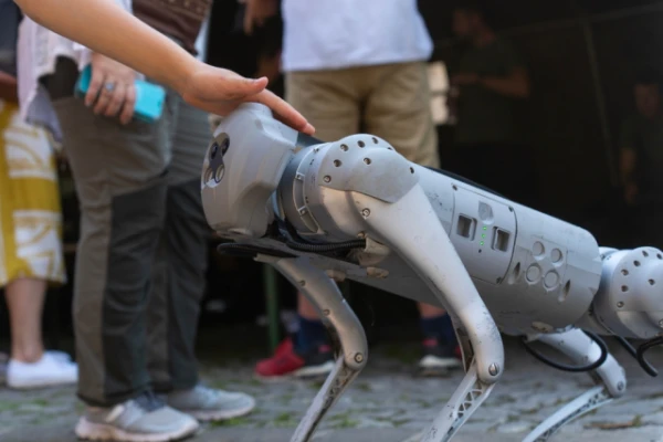 Изображение к статье: Роботы-собаки становятся полноценной частью жизни в Сингапуре