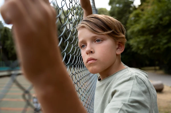 Изображение к статье: Детский мир полон опасностей? В Латвии растет преступность среди несовершеннолетних