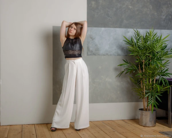 Изображение к статье: Идеальная база: каике брюки необходимы летом