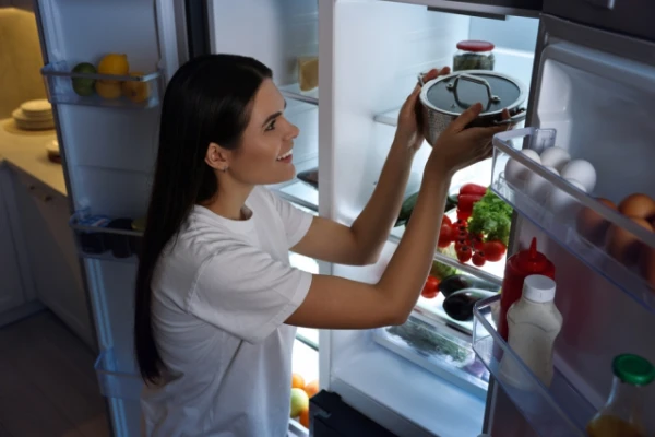 Изображение к статье: Почему остатки пищи порой вкуснее на следующий день?