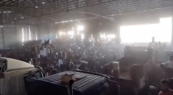 Толпа палестинцев штурмовала склад ООН в секторе Газа