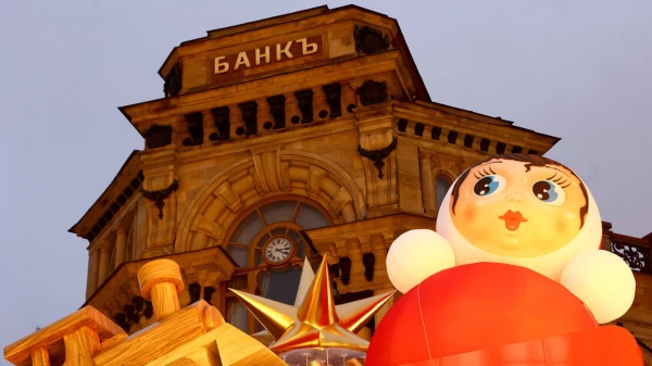 Изображение к статье: Финансовая пирамида РФ может рухнуть.