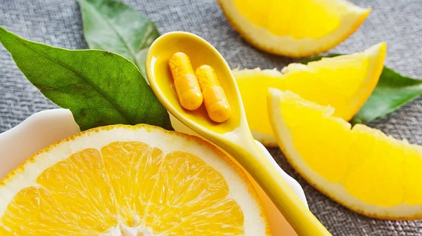 Изображение к статье: Дефицит аскорбинки: 7 признаков, что коже и телу не хватает витамина С