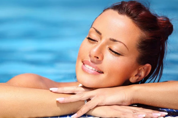 Изображение к статье: Не блестеть, а блистать: как контролировать выделение кожного сала в жару