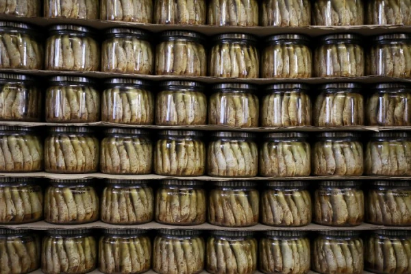 Изображение к статье: Латвийские копчености не вписываются в требования ЕС