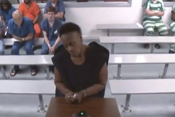 Изображение к статье: Кадр: cbs12.com