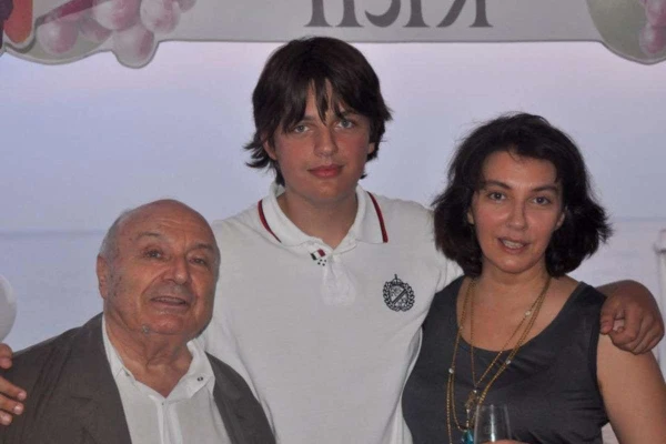 Изображение к статье: Не врать и не перекладывать ответственность: Дмитрий Жванецкий — о принципах, завещанных легендарным сатириком