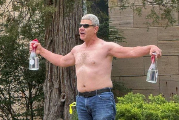 Шестеро раненых при атаке на демонстрантов в Колорадо