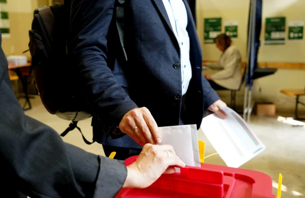 Изображение к статье: Организация учебного процесса для работников избирательных участков была хаотичной