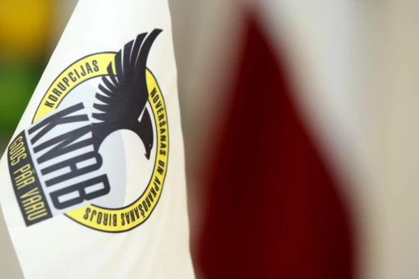 Изображение к статье: KNAB получил около 600 сигналов о возможных нарушениях агитации