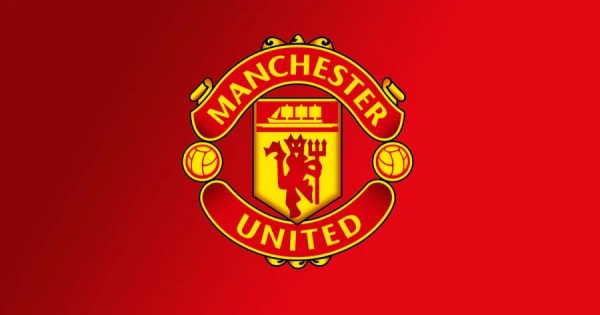 Изображение к статье: Ван Гал заявил, что не считает «Манчестер Юнайтед» футбольным клубом