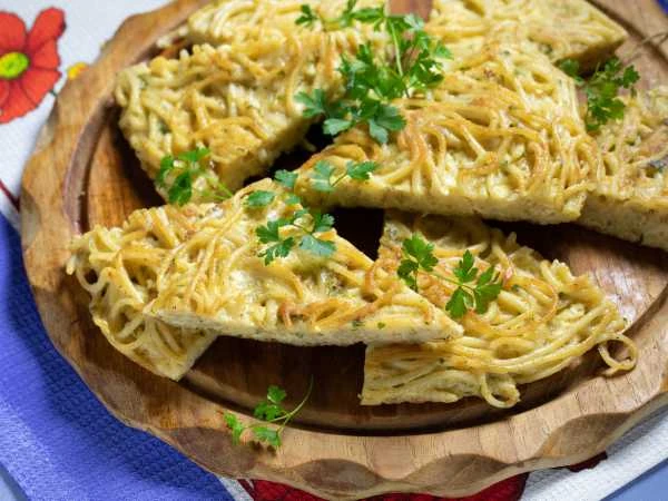 Изображение к статье: Вчерашние макароны не пропадут: готовим фриттату по-неаполитански