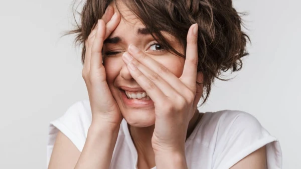 Изображение к статье: 3 совета от психолога, как справиться с приступом тревожности