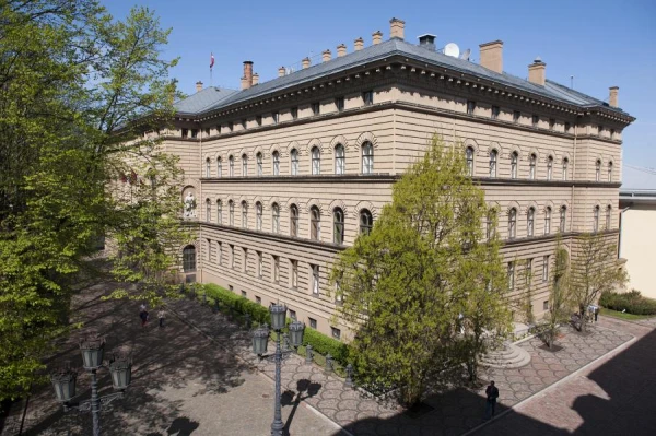 Изображение к статье: Сегодня в Сейме: НАТО – Украине, отставка – Силине, льготы – капиталистам США, каждой женщине – по мужчине