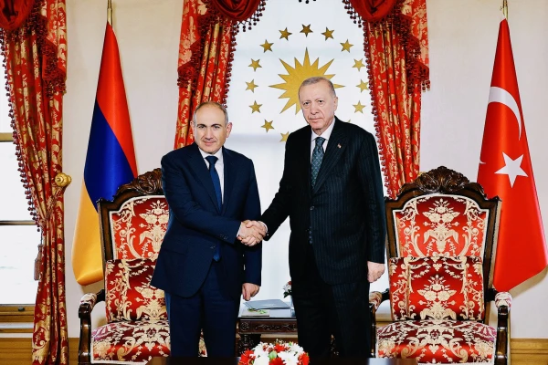 Изображение к статье: x.com/NikolPashinyan