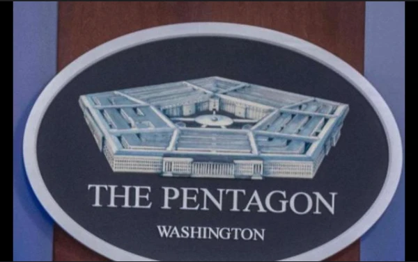 Изображение к статье: Удар по Ирану вычислили по посещаемости гей-бара у Пентагона