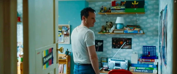 Изображение к статье: "Мы для всех чужие"