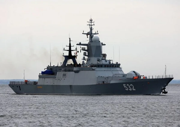 Изображение к статье: Корабль ВС РФ сопроводил «теневые танкеры» в Ла-Манше