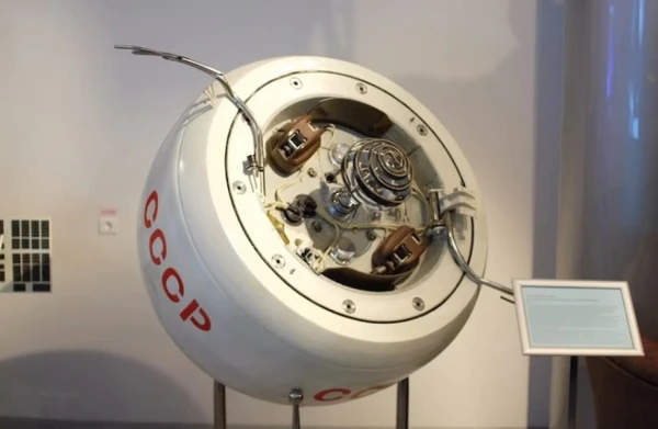 Изображение к статье: 53-летний советский зонд упал на Землю. Почему его до сих пор не нашли?