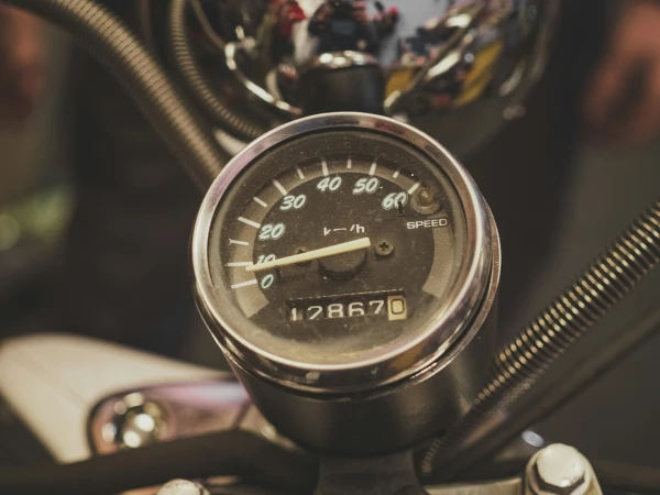 Изображение к статье: Россия массово внедряет мотоциклы в свою военную тактику. Зачем?