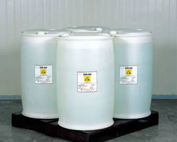 Изображение к статье: Утром со склада в Риге произошла утечка серной кислоты