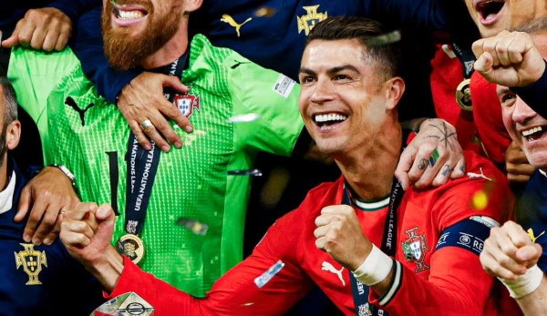 Изображение к статье: 40-летний Криштиану Роналду решил, где продолжит карьеру