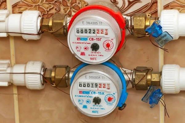 Изображение к статье: Счетчики воды: кому верить — домоуправлению Риги или правительству Латвии?