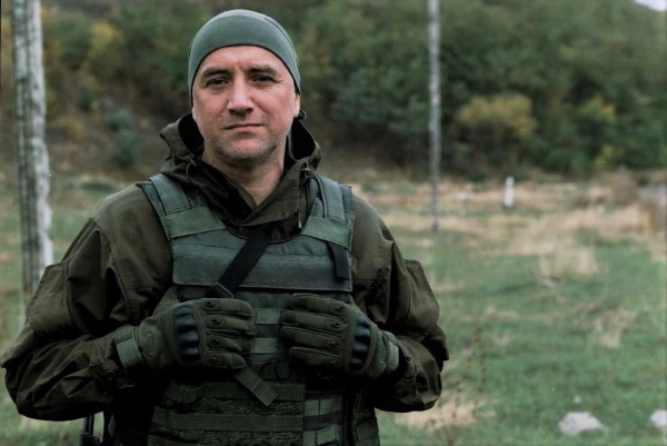 Изображение к статье: Господин Прилепин обвиняется в Украине в военных преступлениях.