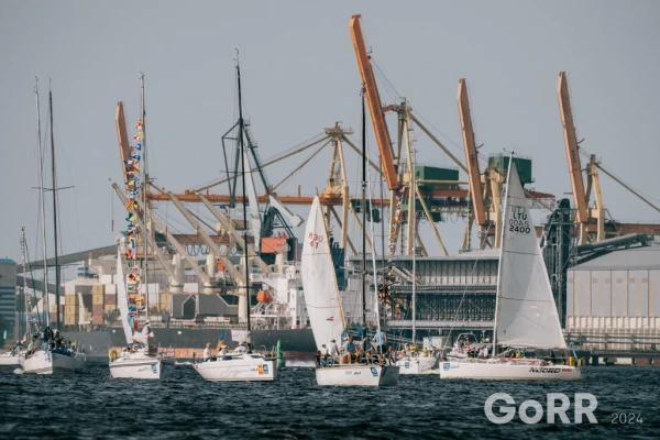 Изображение к статье: Завтра Рига открывает регату Рижского залива красочным парадом яхт на Даугаве