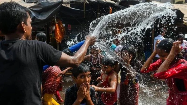 Изображение к статье: Италия и Испания изнывают от жары: красный уровень опасности и запрет на работу