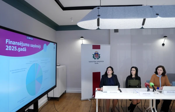 Изображение к статье: «Это выброшенные деньги!» Политолог призывает ликвидировать фонд...