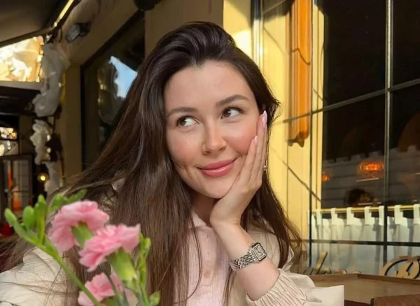 Изображение к статье: Анюта - чудо как хороша.