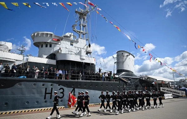 Изображение к статье: Эсминец был построен в Великобритании в 1937 и прослужил в польском флоте до 1976.