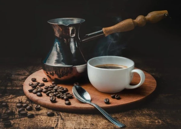 Изображение к статье: Почему нельзя пить кофе во время еды: объяснение диетолога