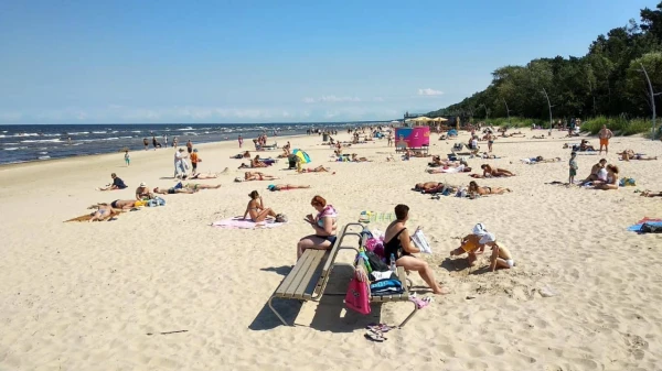 Изображение к статье: Никогда не делайте это на пляже: 8 правил курортного этикета