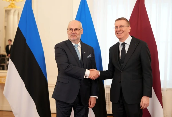 Изображение к статье: Президент Эстонии призвал уважать русский язык и культуру на фоне напряженности