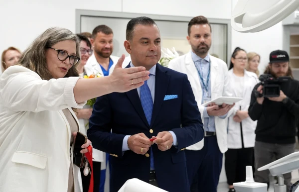 Изображение к статье: Абу Мери не прогнозирует улучшения в здравоохранении при текущем финансировании