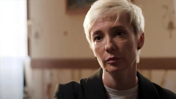 Изображение к статье: Извинится - примем: в России пытаются заманить обратно живущую в Латвии Хаматову