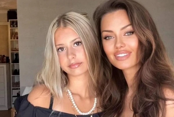 Изображение к статье: Мамина ляля достойна самого лучшего.