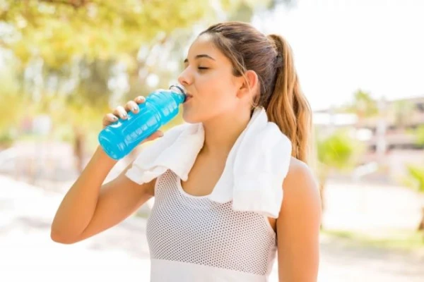 Изображение к статье: Вред от каждого глотка. Названы три опасных напитка