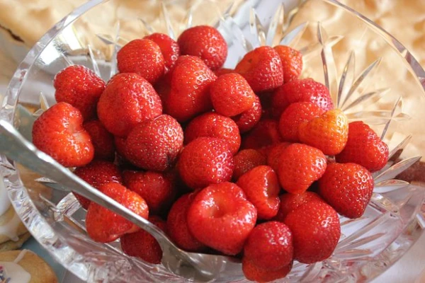 Изображение к статье: Диетолог предложила полезные альтернативы воде летом