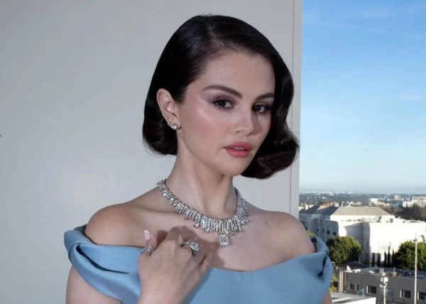 Изображение к статье: Эта Селеночка - чудо, как хороша.