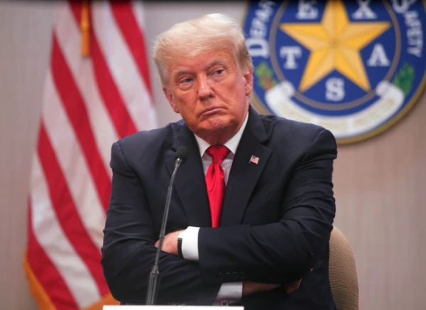 Изображение к статье: Имя Трампа нашли в файлах Эпштейна