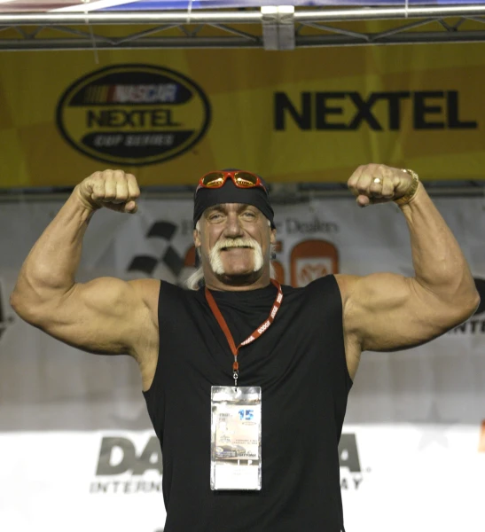 Изображение к статье: Скончался легендарный рестлер Халк Хоган